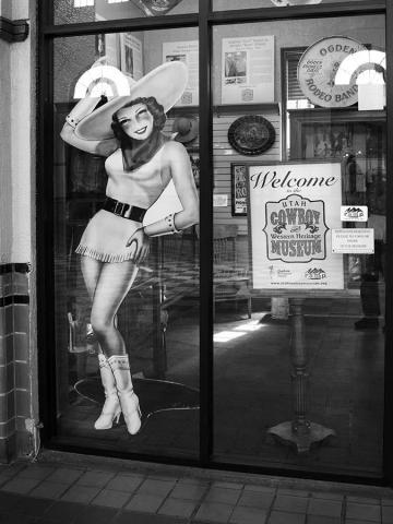 Windo Front of the Cowboy Museum
