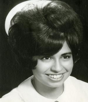 Pannell, Julia Maes